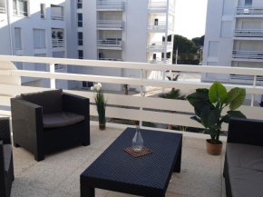 Port Leucate : Superbe T3 Climatisé avec Terrasse, Parking, et Proche Plage - FR-1-727-21
